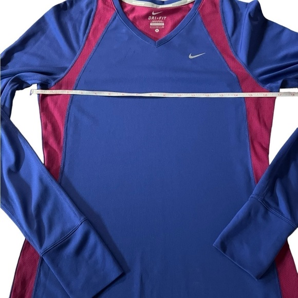 NIKE WOMENS BLUE & PURPLE LONG SLEEVE LIGHTWEIGHT ATHLETIC TOP SIZE SMALL - Picture 5 of 12